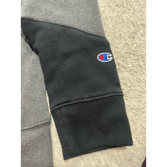 Champion Sweatshirt Reverse Weave Womens Large Long Sleeve Crew Neck Gray White - Picture 3 of 9